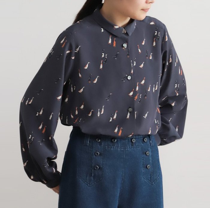 blancblueminuit-04-1-06-001-6-1