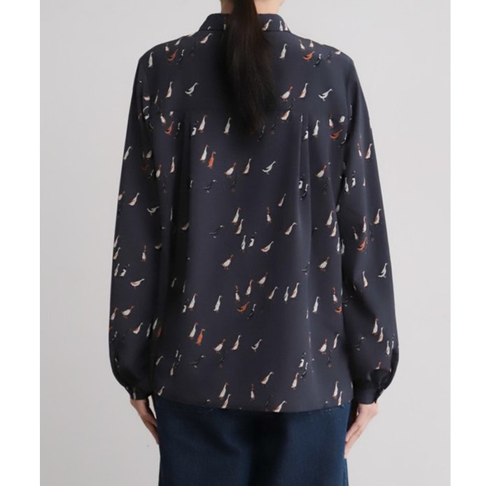 blancblueminuit-04-1-06-001-6-1